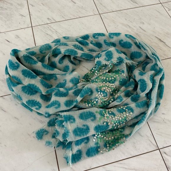 vintage paisley shawl